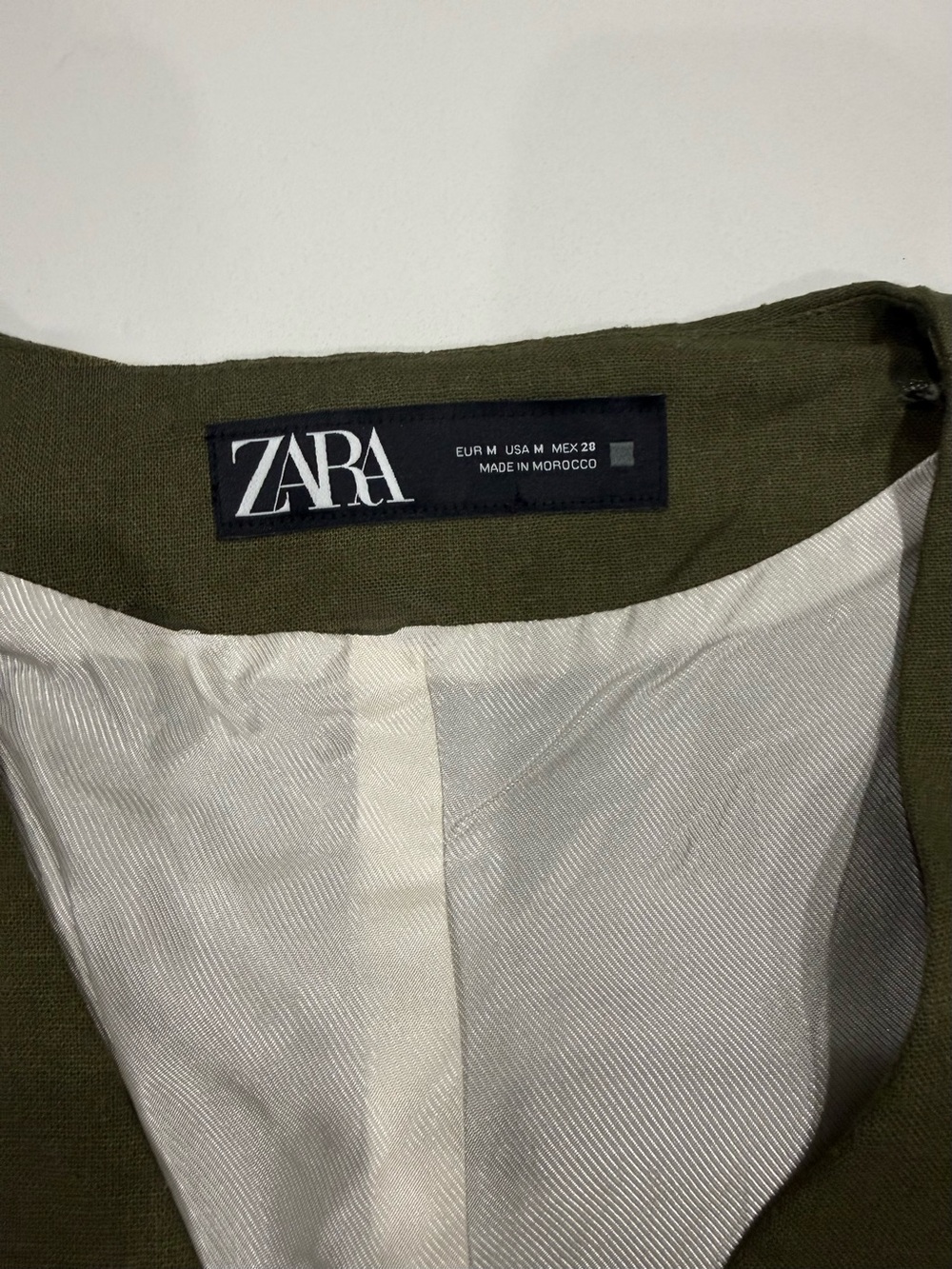 ZARA Women's Tailored Linen Blend Khaki Vest Top Olive Size Medium - Picture 3 of 6